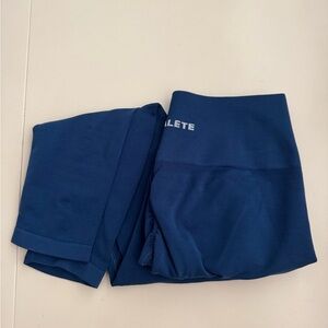 Alphalete Amplify Leggings- Small